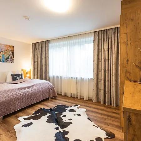 By Hofer Aparthotel