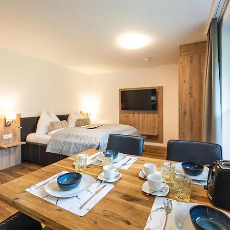 Aparthotel By Hofer
