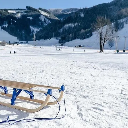 Aparthotel By Hofer - Ski-in Ski-out