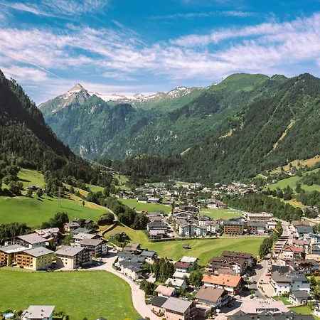 アパートホテル Appartements By Hofer - Summer Card Included 3*