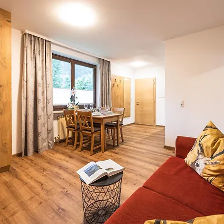 Apart-hotel By Hofer - Summer Card Included Kaprun