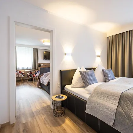 By Hofer Aparthotel Kaprun