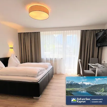 By Hofer Aparthotel